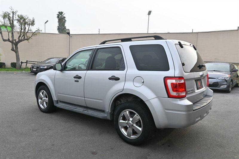 used 2009 Ford Escape car, priced at $7,995