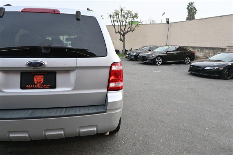 used 2009 Ford Escape car, priced at $7,995