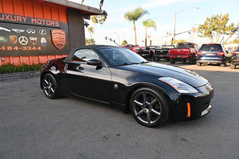 used 2004 Nissan 350Z car, priced at $10,995