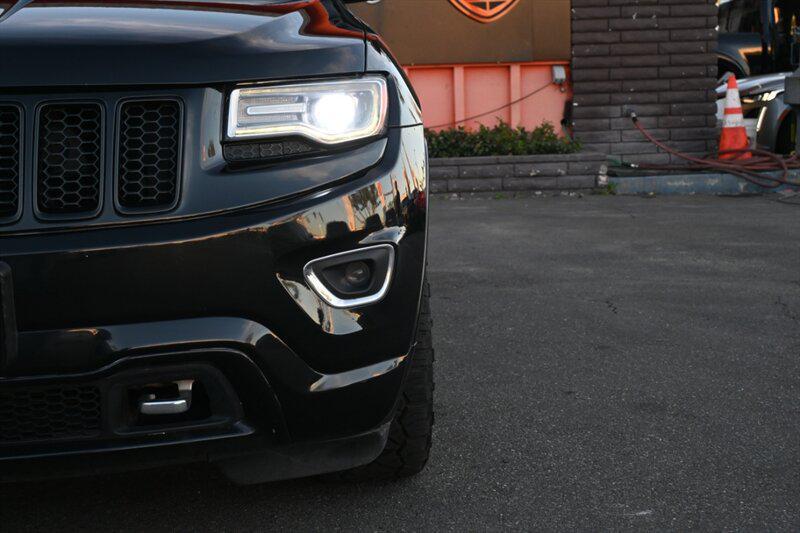 used 2014 Jeep Grand Cherokee car, priced at $10,497