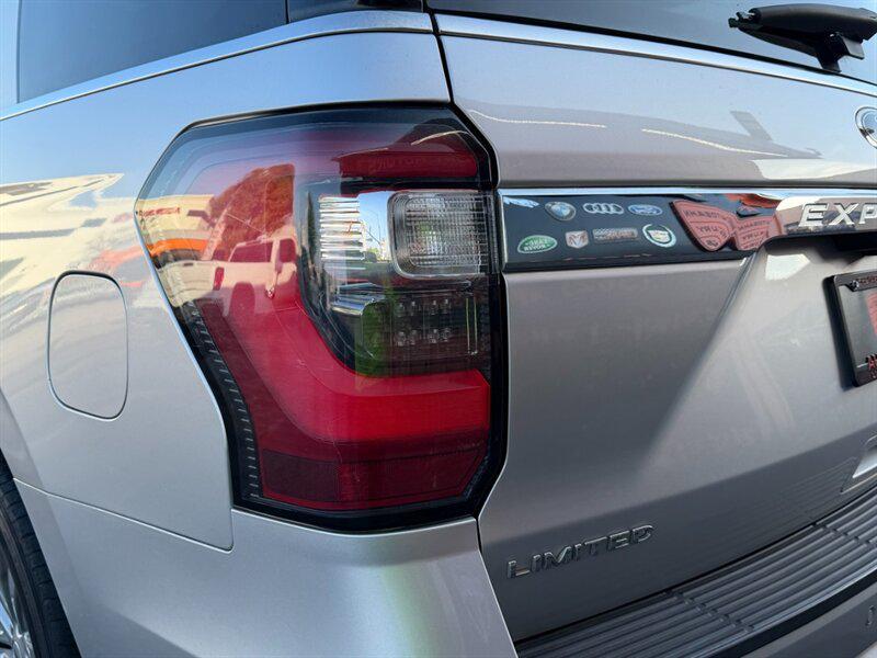used 2019 Ford Expedition car, priced at $17,995