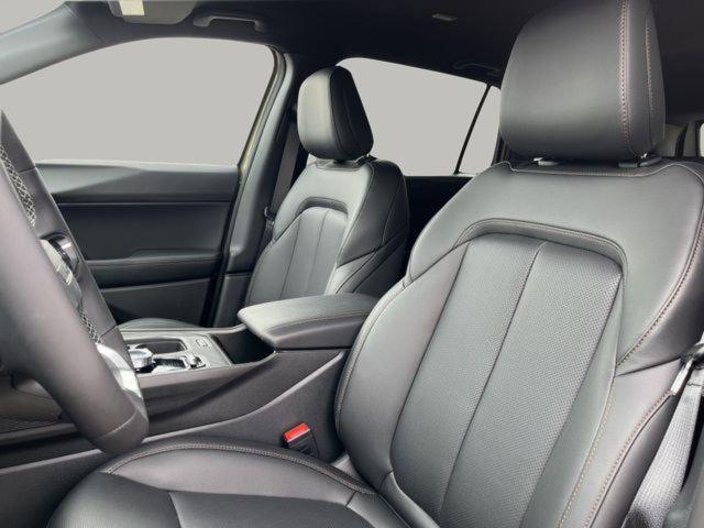 new 2026 Jeep Cherokee car, priced at $43,185