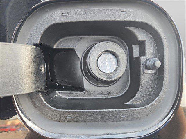 used 2023 Chevrolet Traverse car, priced at $32,969