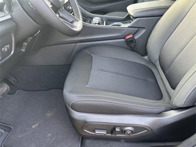 new 2025 Jeep Grand Cherokee car, priced at $32,203