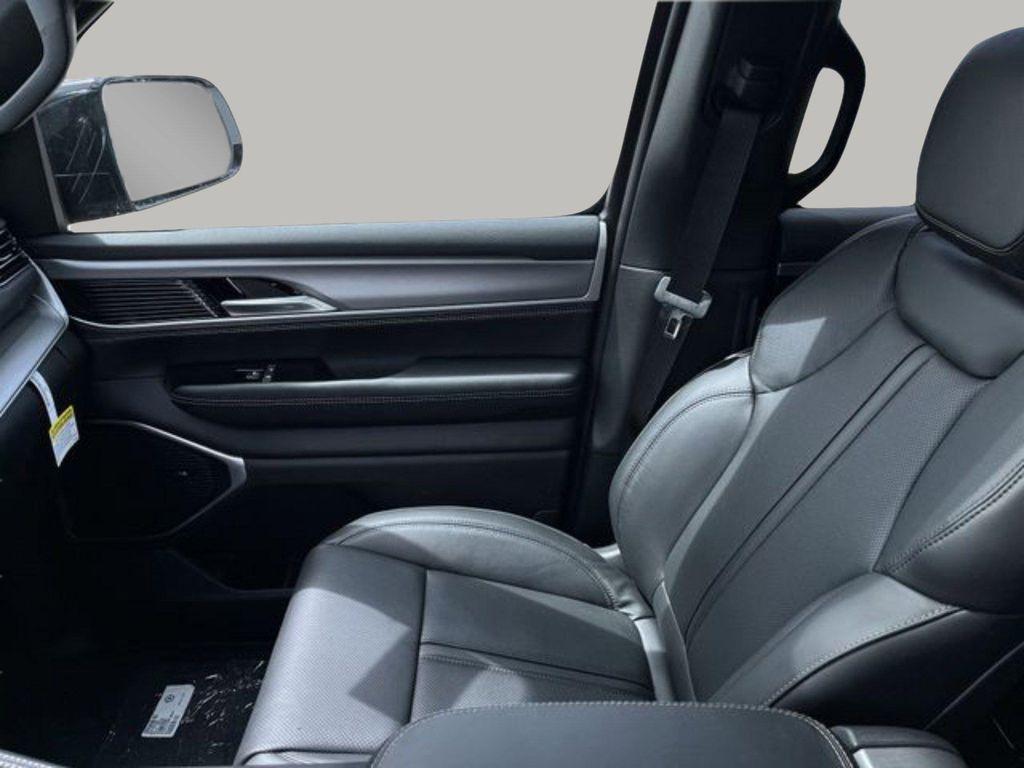 new 2026 Jeep Grand Wagoneer car, priced at $63,817