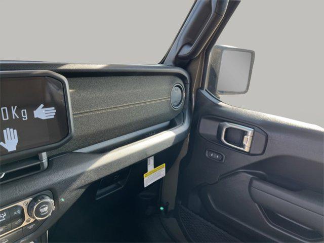 new 2026 Jeep Gladiator car, priced at $46,239