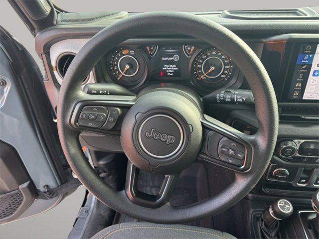 new 2025 Jeep Wrangler car, priced at $30,252