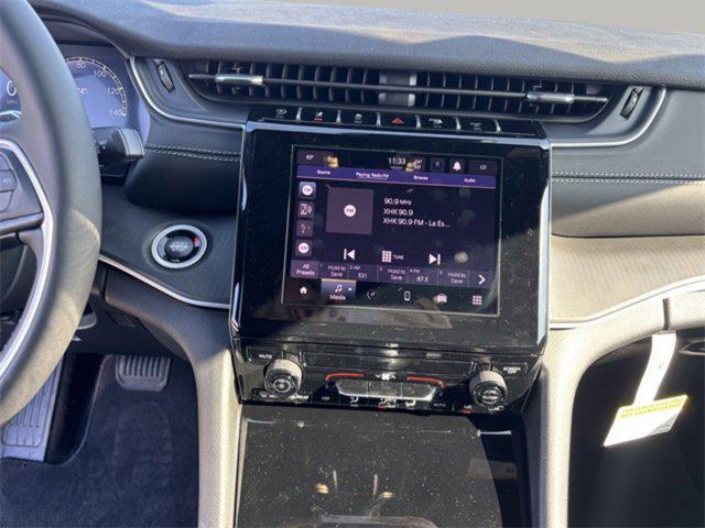 new 2025 Jeep Grand Cherokee car, priced at $32,295