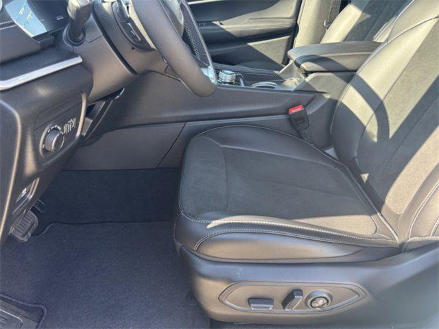 new 2025 Jeep Grand Cherokee car, priced at $35,854