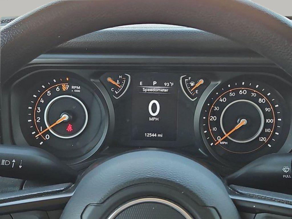 used 2025 Jeep Gladiator car, priced at $40,188