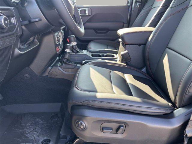 new 2025 Jeep Wrangler car, priced at $63,149