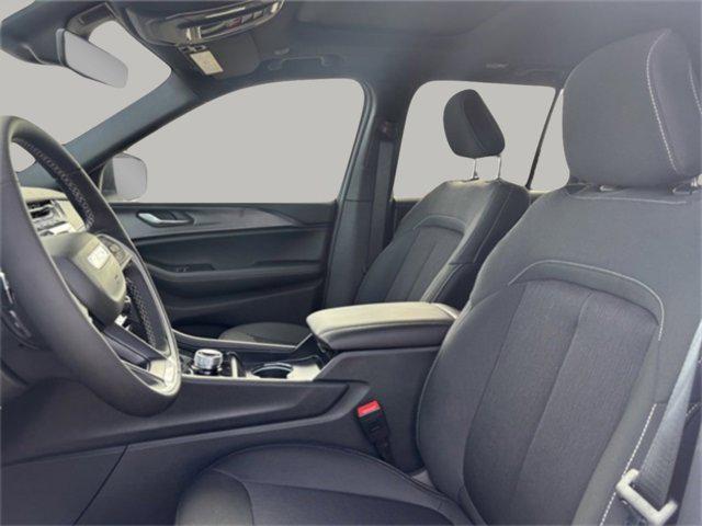 new 2025 Jeep Grand Cherokee car, priced at $32,482