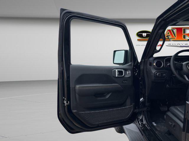 new 2026 Jeep Gladiator car, priced at $48,105