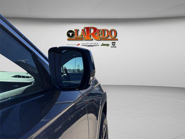 new 2025 Jeep Grand Cherokee L car, priced at $40,597