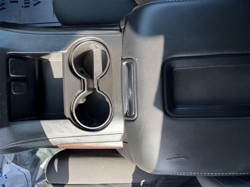 used 2020 GMC Yukon car, priced at $26,826