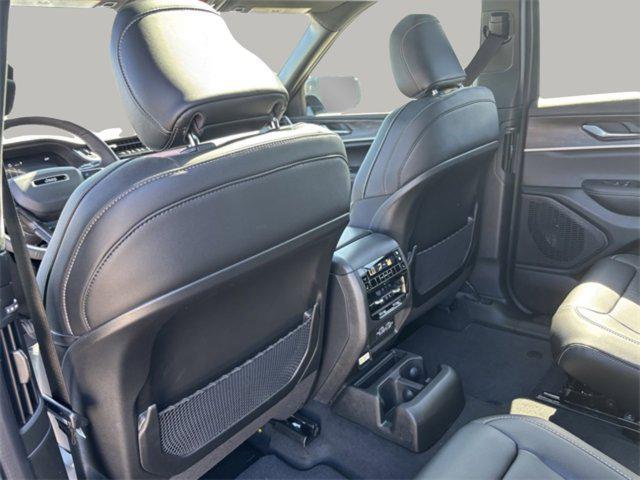 new 2025 Jeep Grand Cherokee L car, priced at $46,216