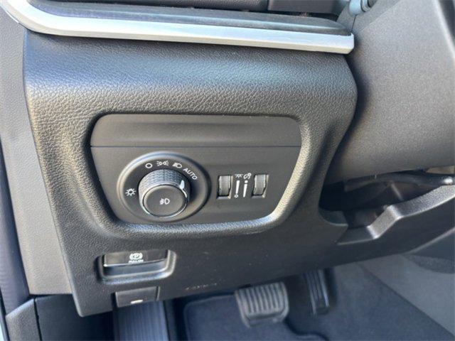 new 2025 Jeep Grand Cherokee L car, priced at $46,216