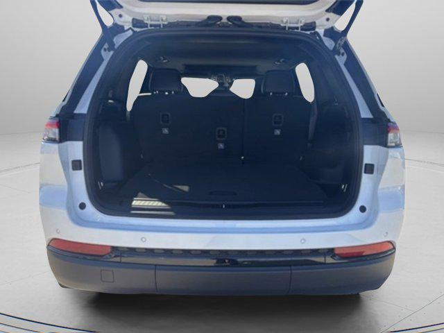 new 2025 Jeep Grand Cherokee car, priced at $37,012