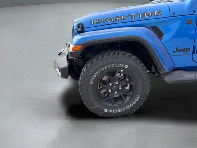 new 2025 Jeep Gladiator car, priced at $41,605