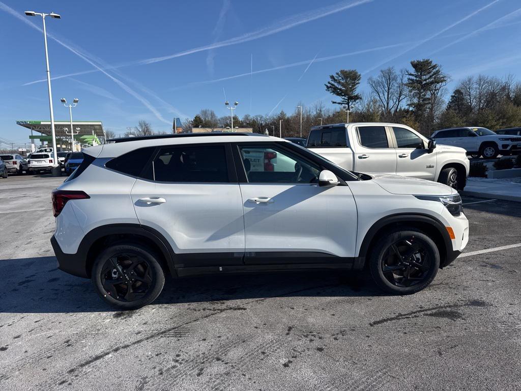 new 2026 Kia Seltos car, priced at $29,931