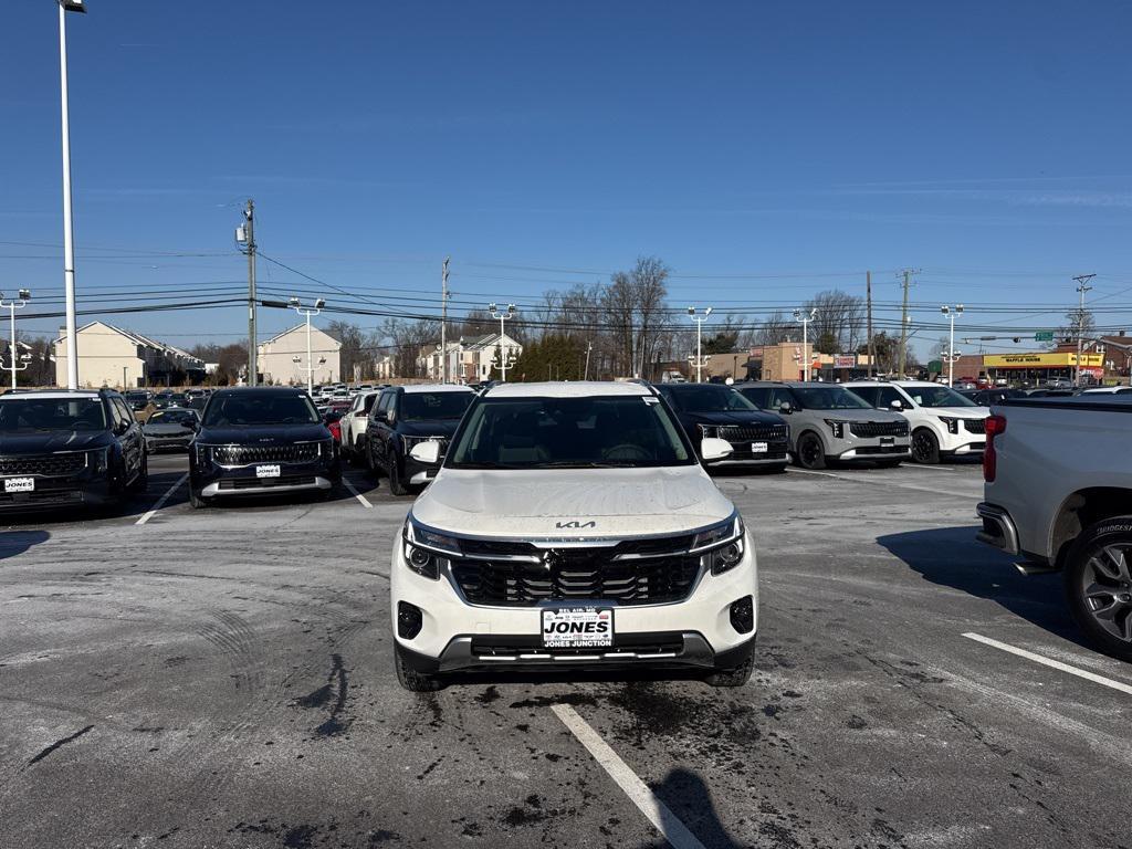 new 2026 Kia Seltos car, priced at $29,931