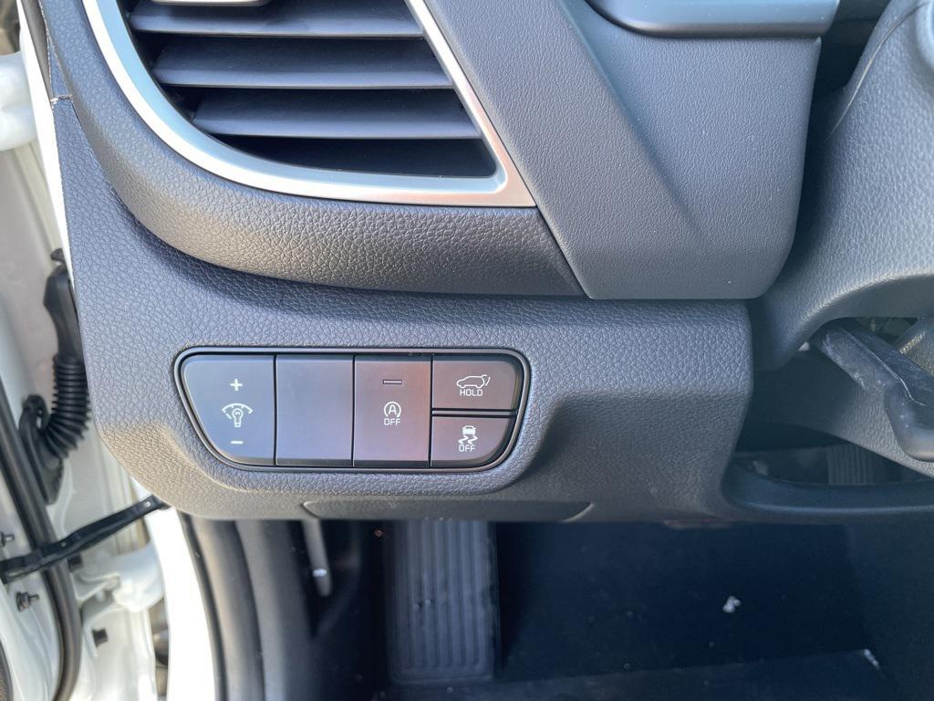 new 2026 Kia Seltos car, priced at $29,931