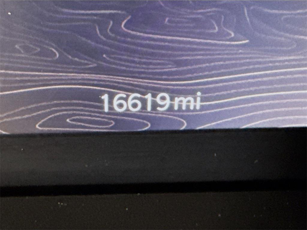 used 2023 Jeep Grand Cherokee L car, priced at $34,995