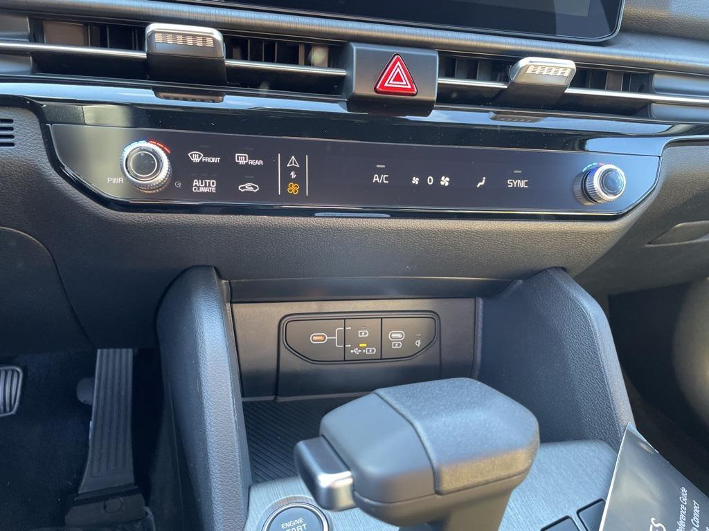 new 2026 Kia Sportage car, priced at $34,890