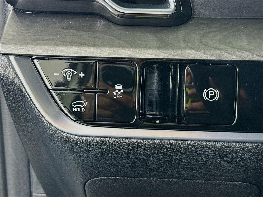 used 2025 Kia Sportage car, priced at $27,987