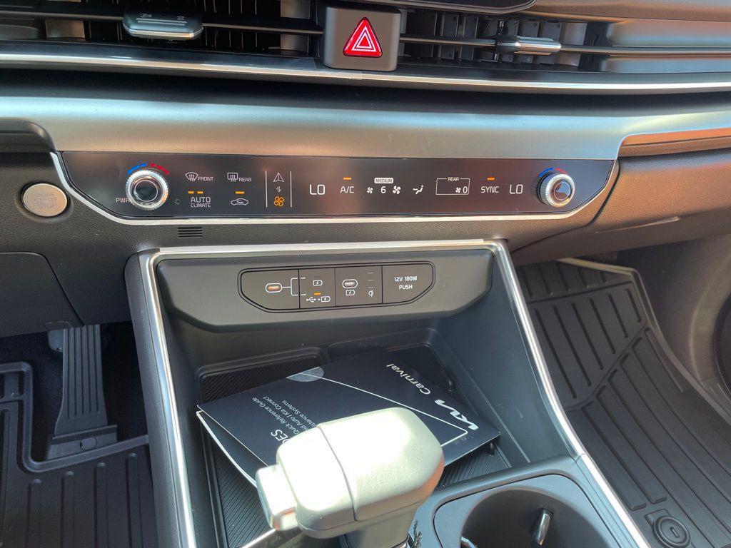 new 2026 Kia Carnival car, priced at $50,195