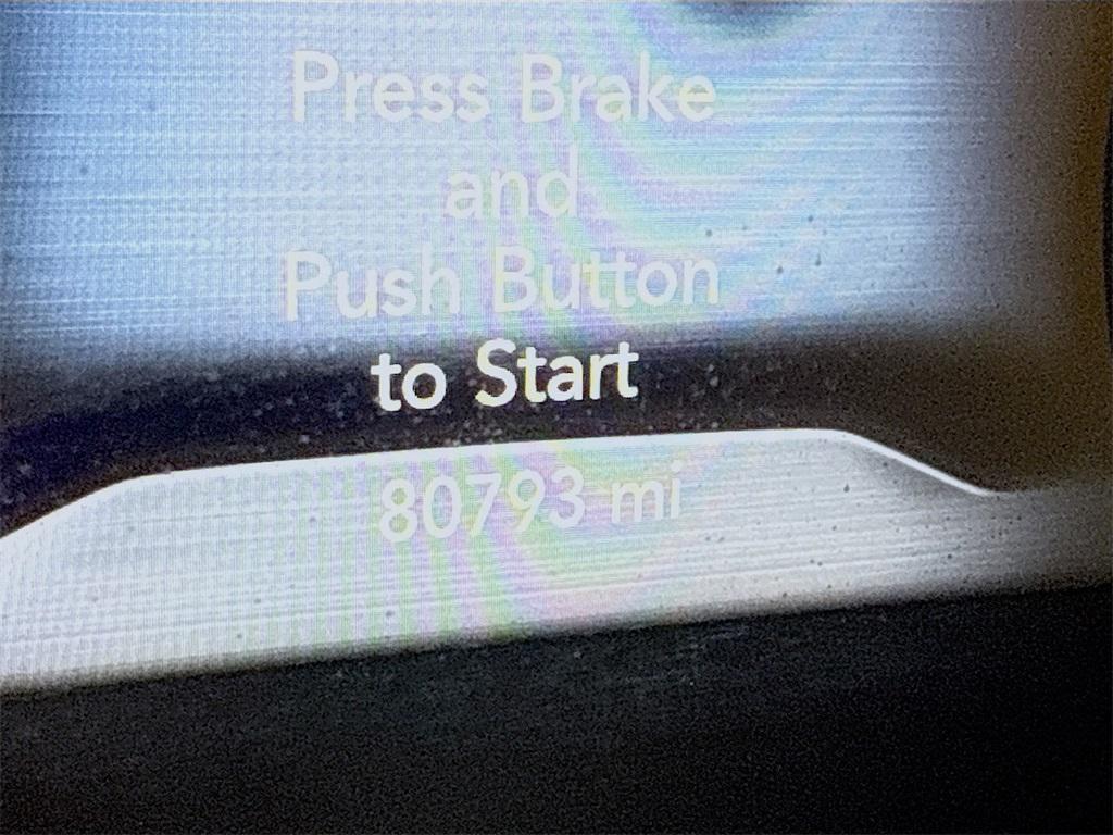 used 2023 Jeep Cherokee car, priced at $18,996