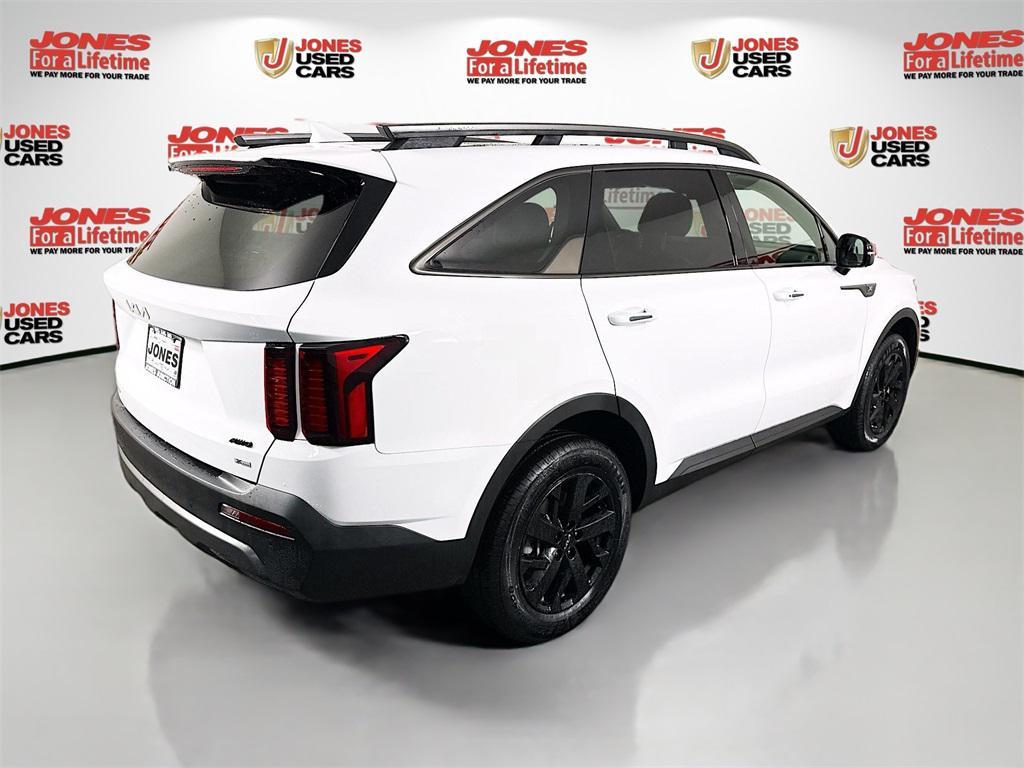used 2023 Kia Sorento car, priced at $29,998