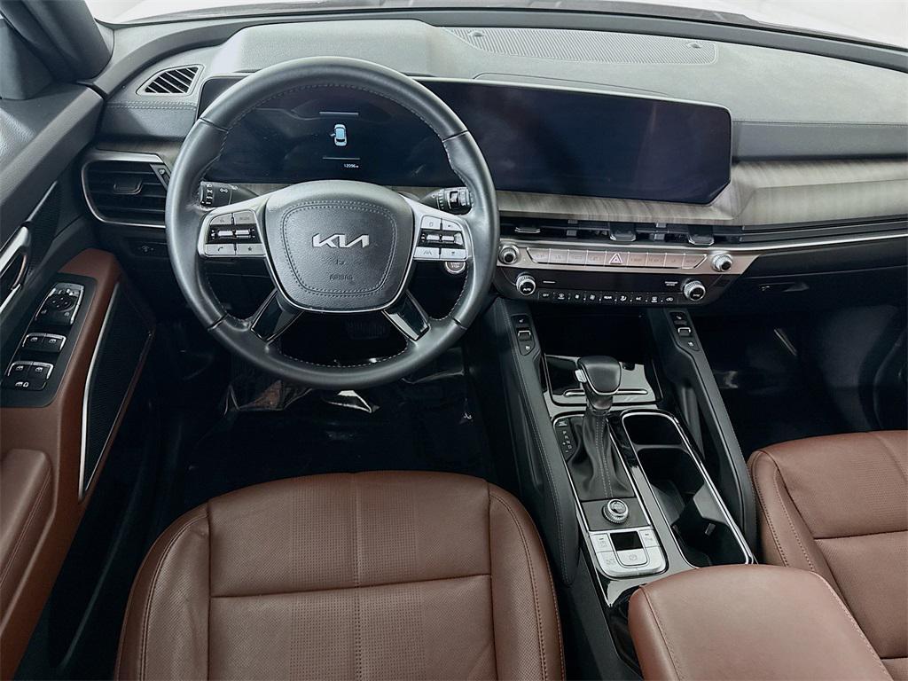 used 2023 Kia Telluride car