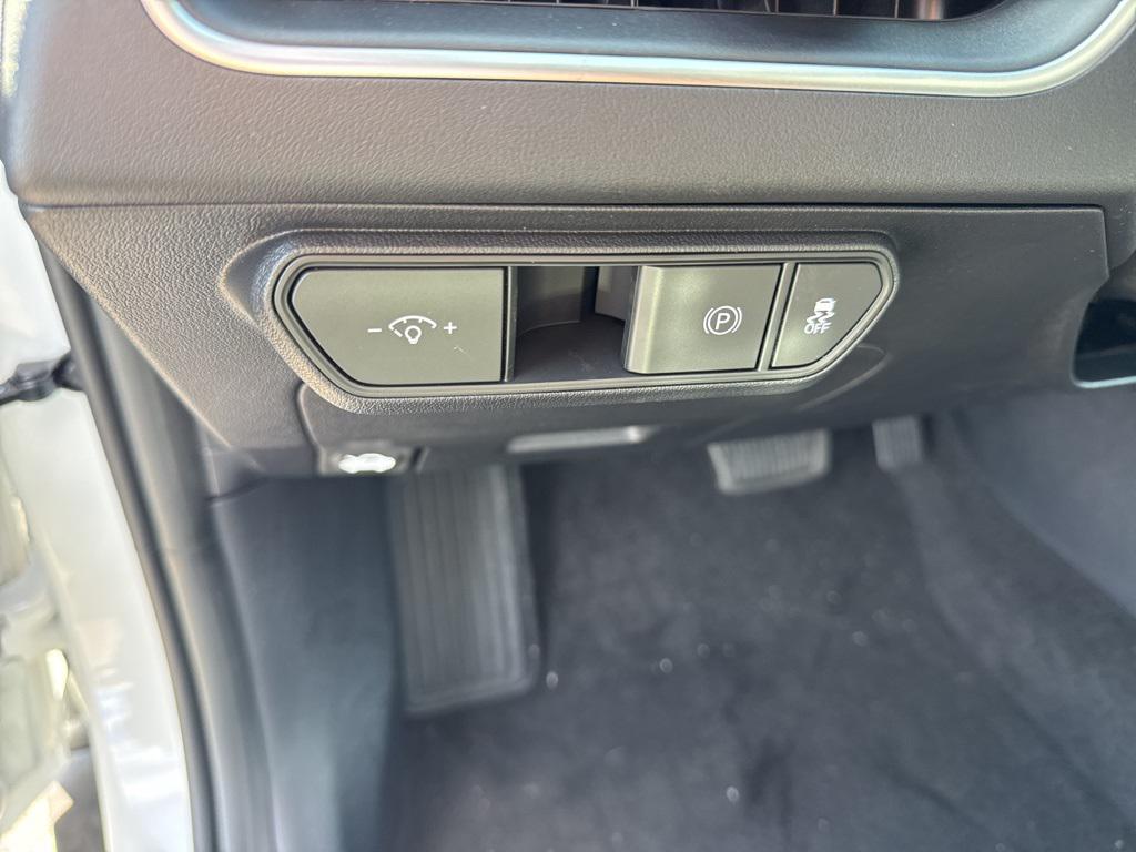 new 2025 Kia K4 car, priced at $23,591