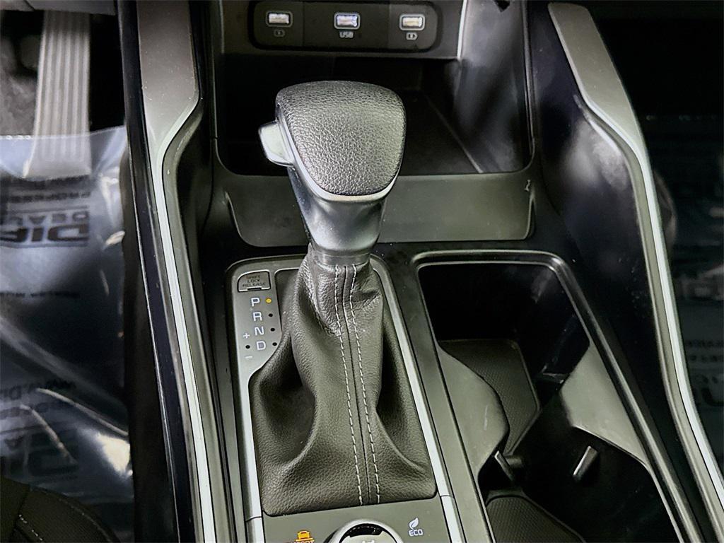 used 2022 Kia Sorento car, priced at $22,698