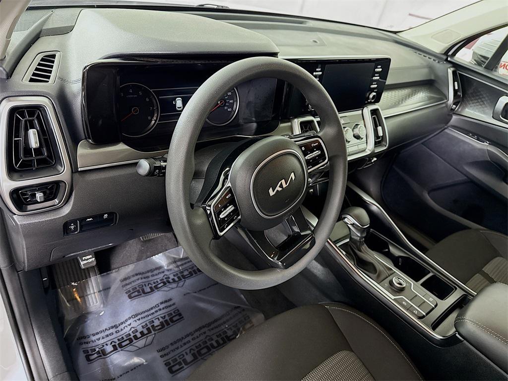used 2022 Kia Sorento car, priced at $22,698