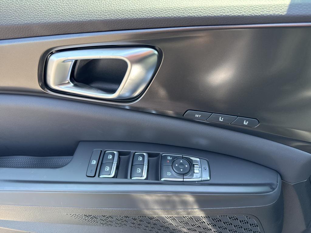 new 2026 Kia Carnival car, priced at $50,254