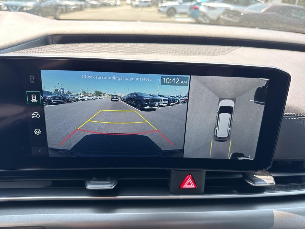 new 2026 Kia Carnival car, priced at $50,254