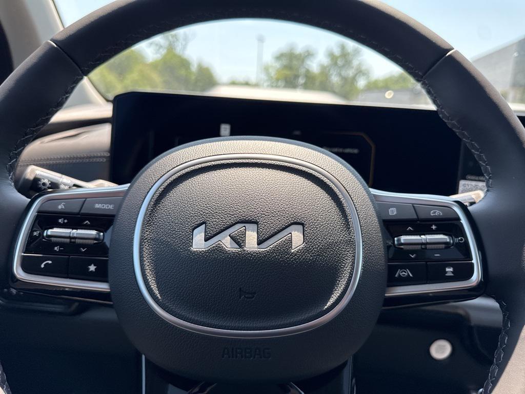 new 2026 Kia Carnival car, priced at $50,254