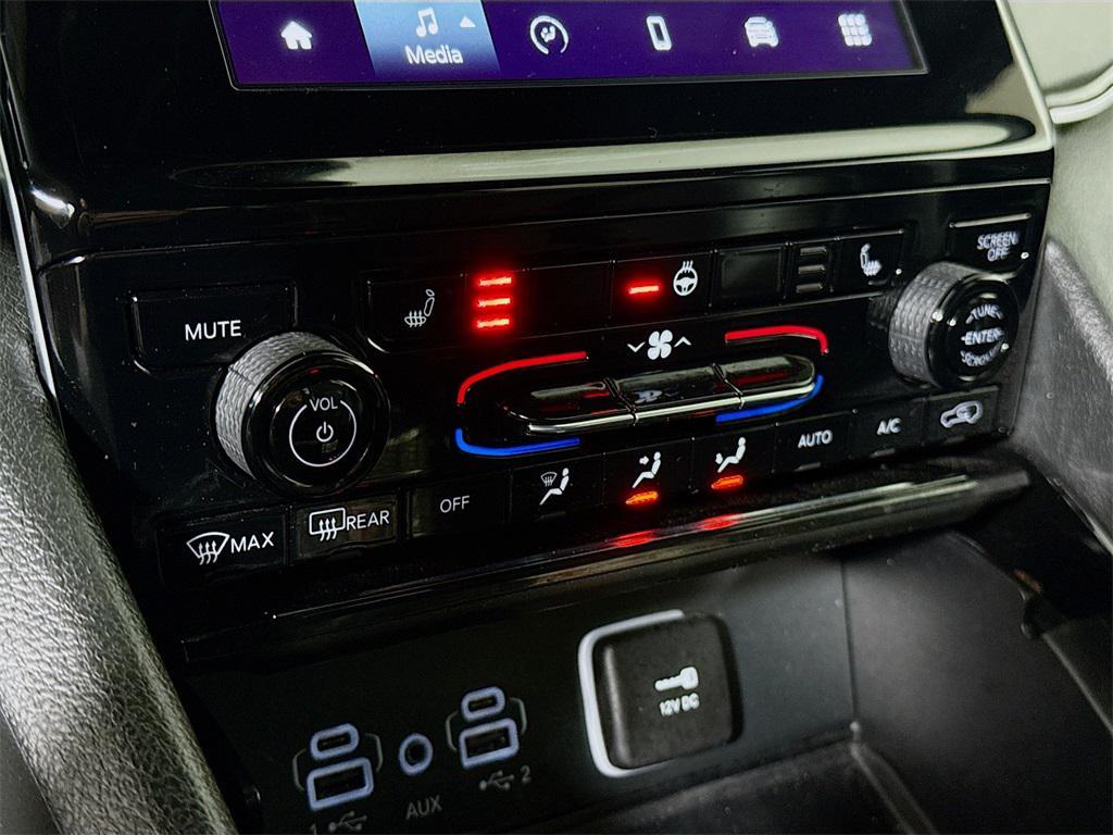 used 2023 Jeep Grand Cherokee car, priced at $33,995