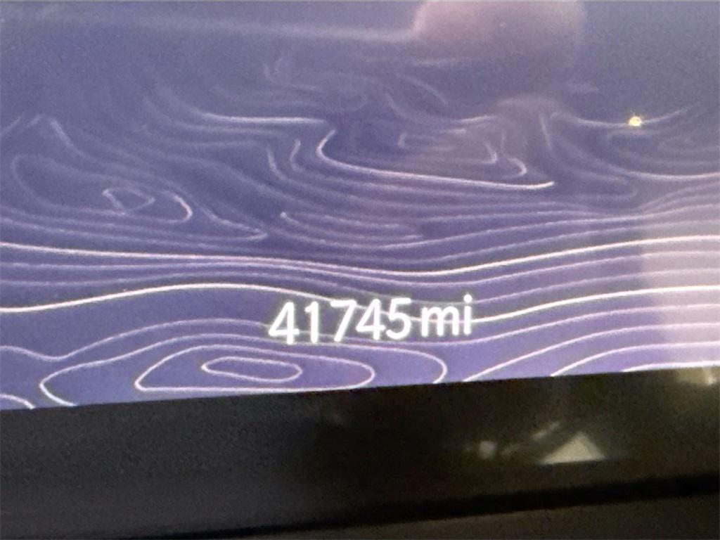 used 2022 Jeep Grand Cherokee L car, priced at $28,552