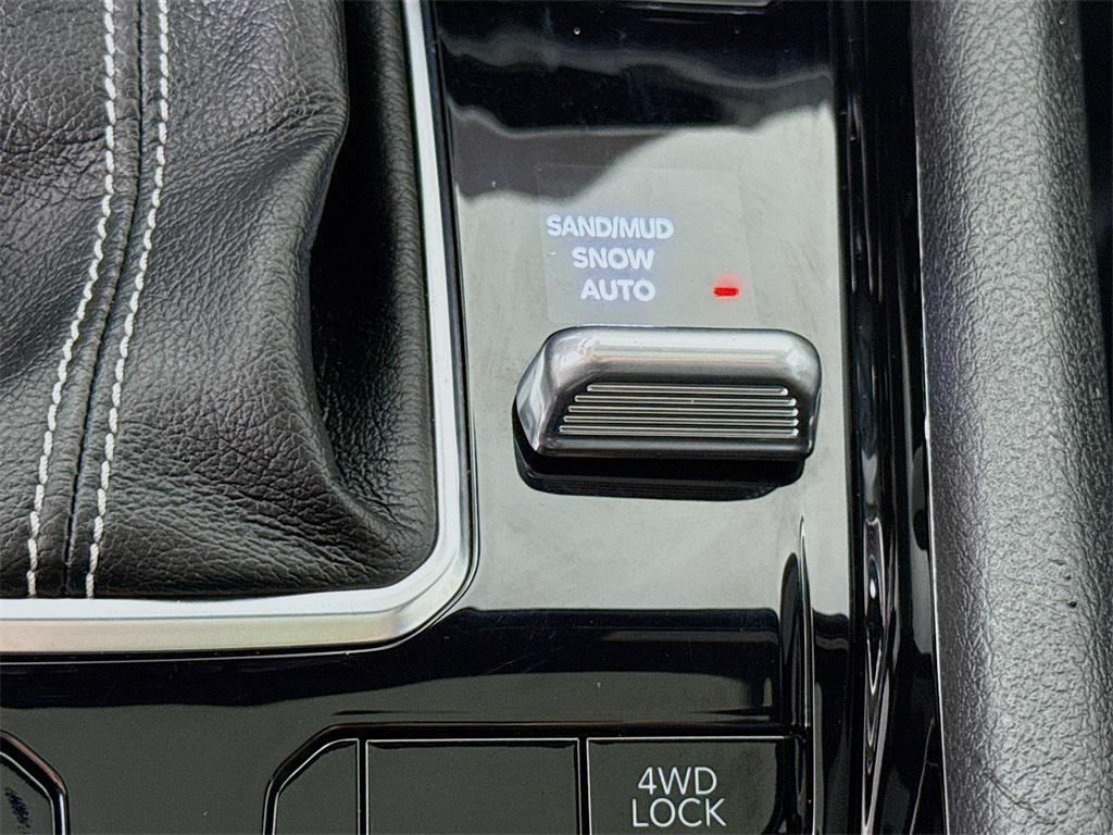 used 2022 Jeep Compass car, priced at $29,998