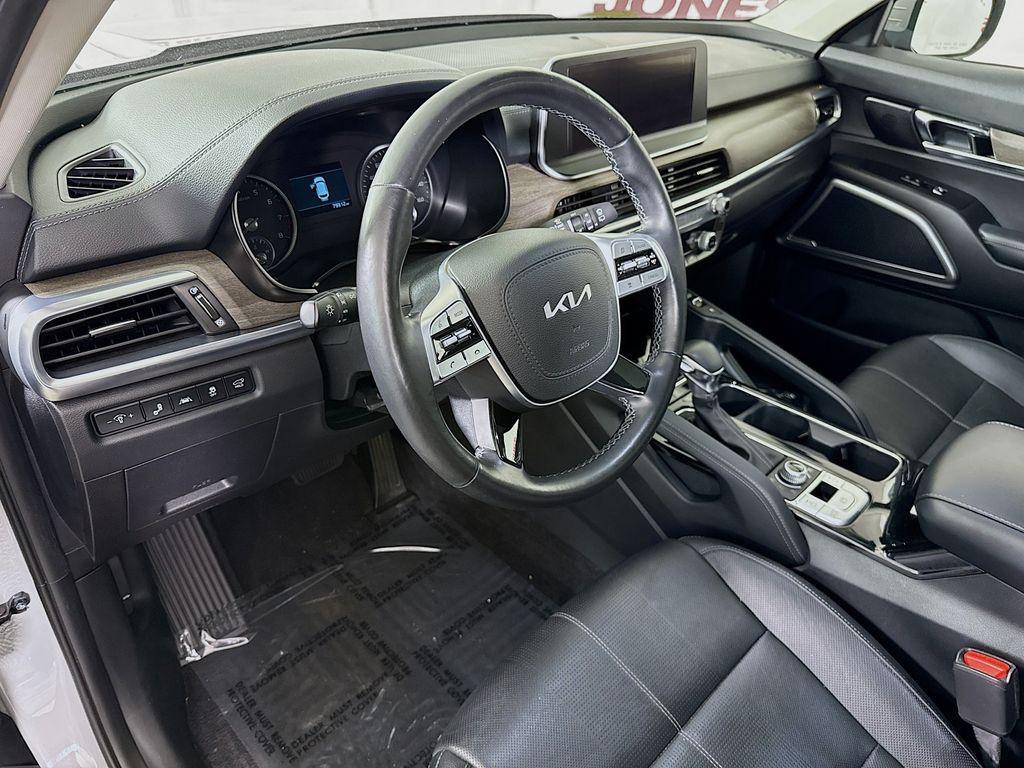 used 2022 Kia Telluride car