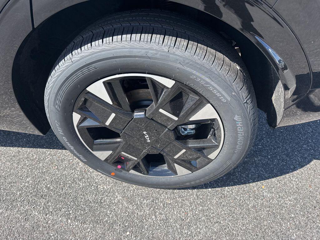 new 2026 Kia Sportage Hybrid car, priced at $40,264