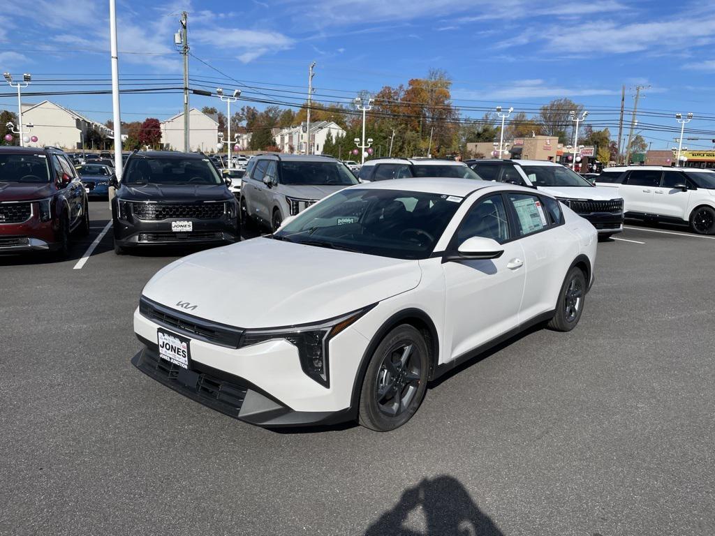 new 2025 Kia K4 car, priced at $23,591