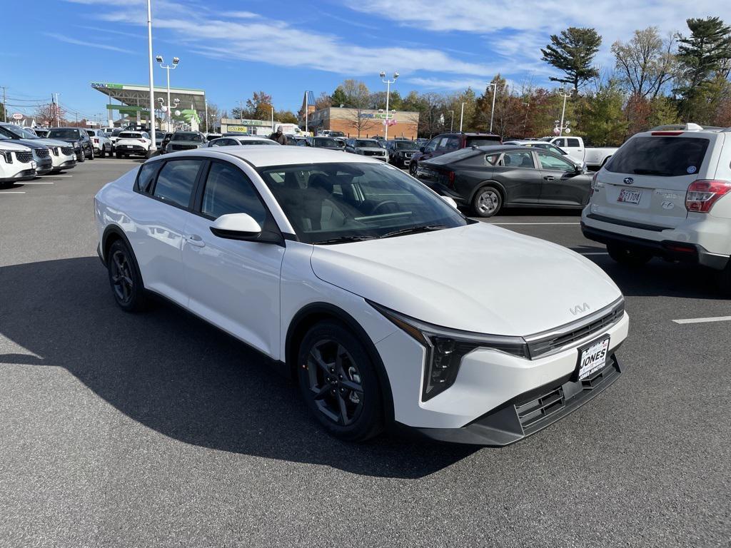 new 2025 Kia K4 car, priced at $23,591