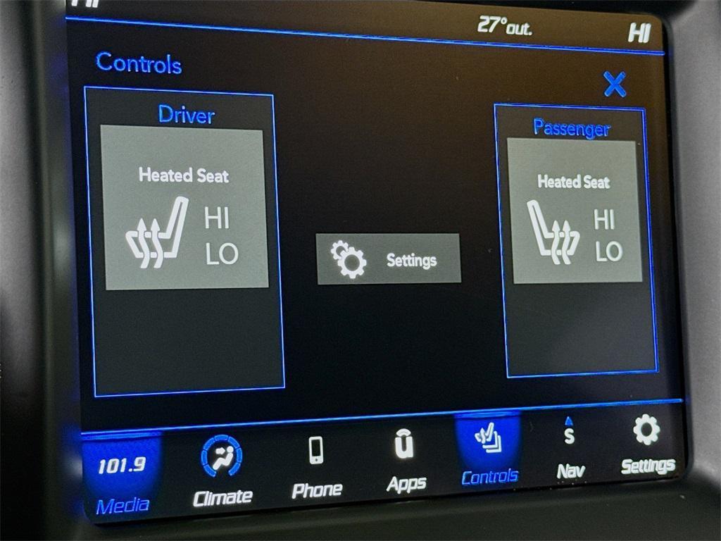 used 2023 Chrysler 300 car, priced at $25,998