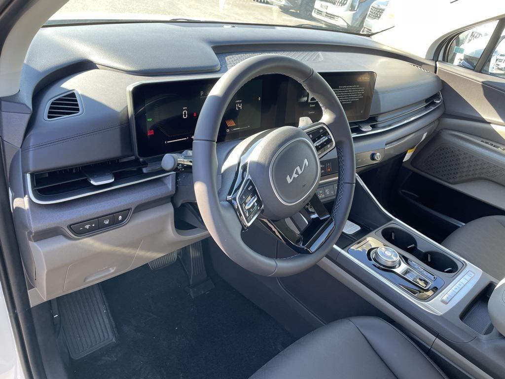 new 2026 Kia Carnival Hybrid car, priced at $43,266