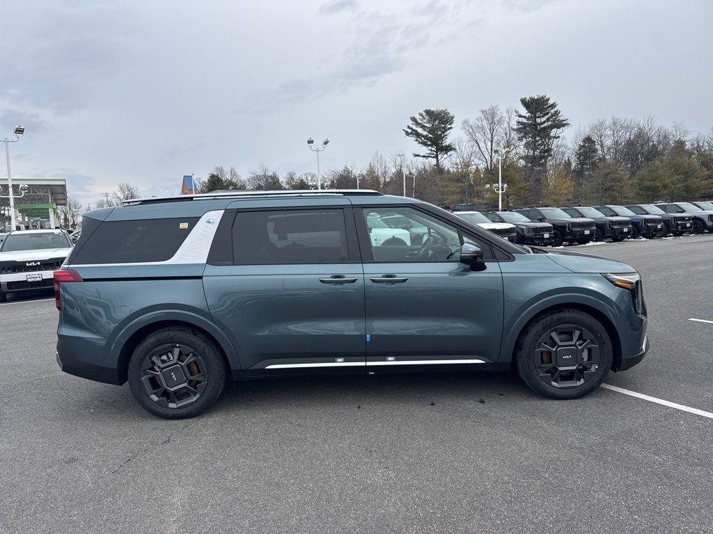 new 2026 Kia Carnival Hybrid car, priced at $48,380