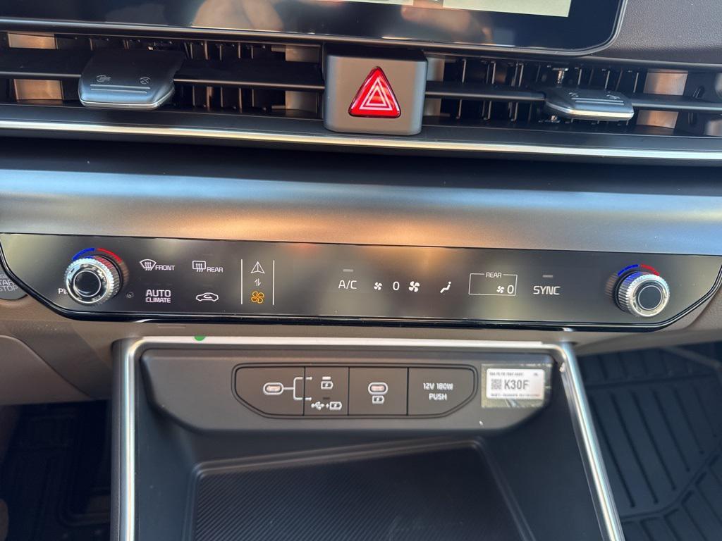 new 2026 Kia Carnival car, priced at $39,305